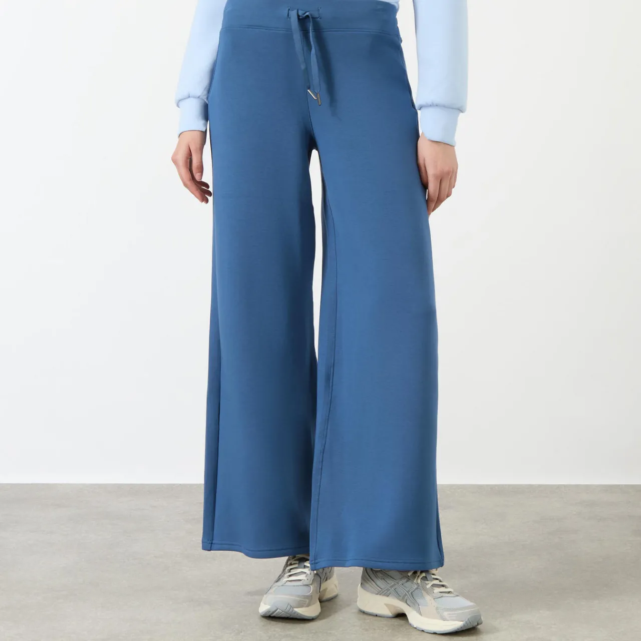 AirEssentials Wide Leg Sweatpants Women Sleepwear
