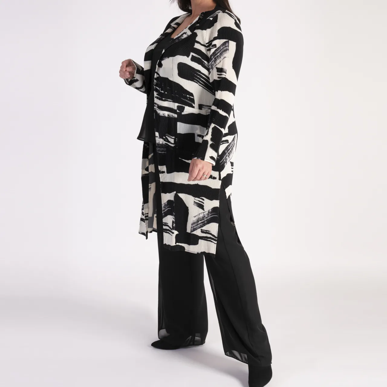 Sale Artistic Brush Strokes Plissé Cardigan Women Sweaters & Cardigans