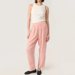 Discount Belira Striped Relaxed Fit Trousers Women Trousers & Shorts
