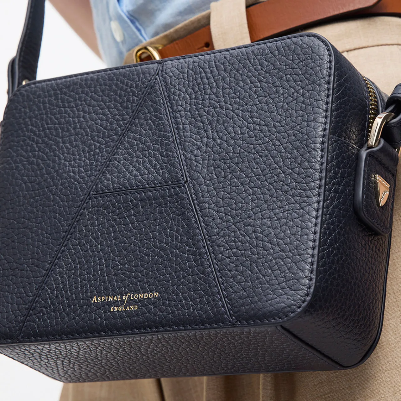 New Camera Crossbody Bag Women Crossbody Bags