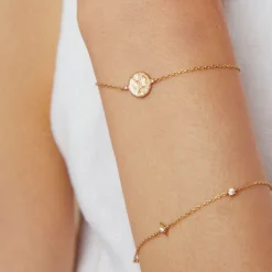 Online Cancer Zodiac Pendant 18k Gold-Plated Bracelet Women Bracelets