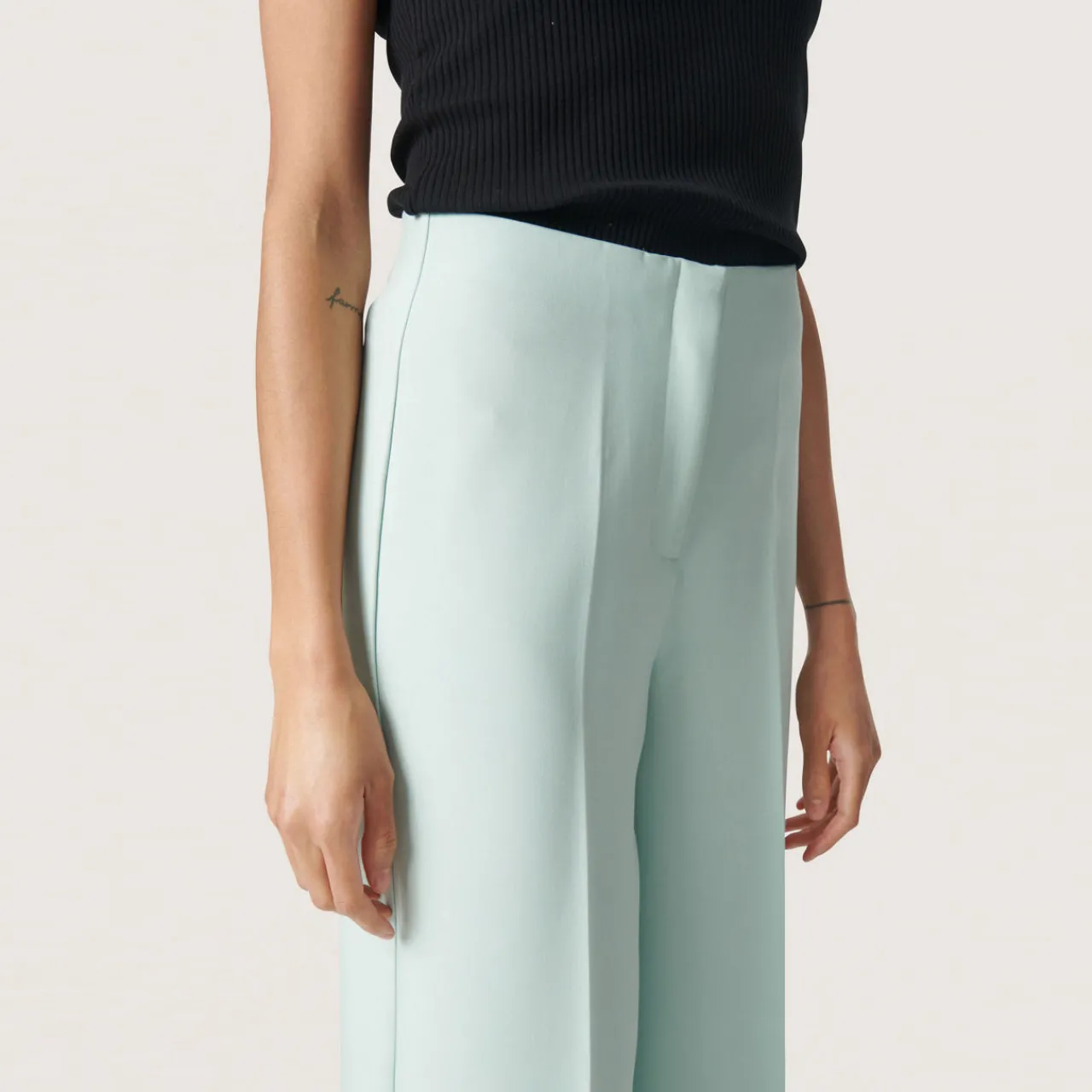 Outlet Corinne High-Rise Wide Legs Trousers Women Trousers & Shorts