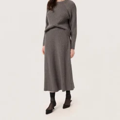 Ditta Ribbed Knit A-line Skirt Women Skirts