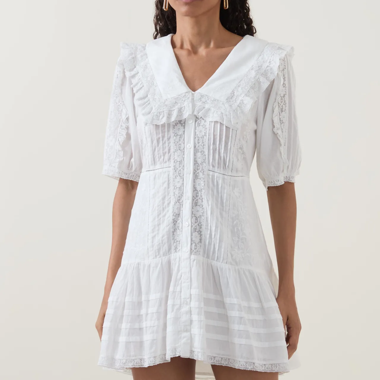 New Dove Embroidered Mini Dress Women Dresses