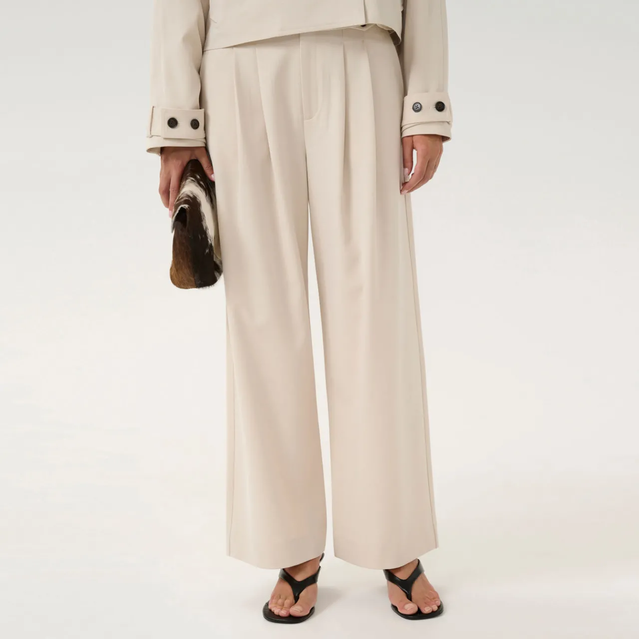 Edina High-Rise Wide Leg Trousers Women Trousers & Shorts