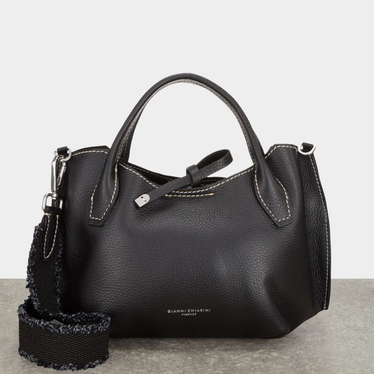 Fiamma Tote Bag Women Top Handle Bags|Tote Bags