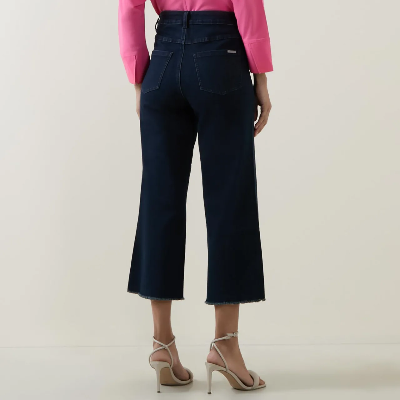 Outlet Flared Leg Cropped Jeans Women Denim