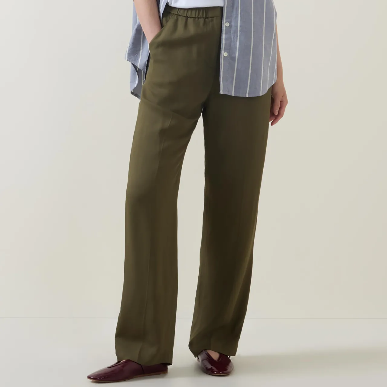 Fluid Relaxed Trousers Women Trousers & Shorts