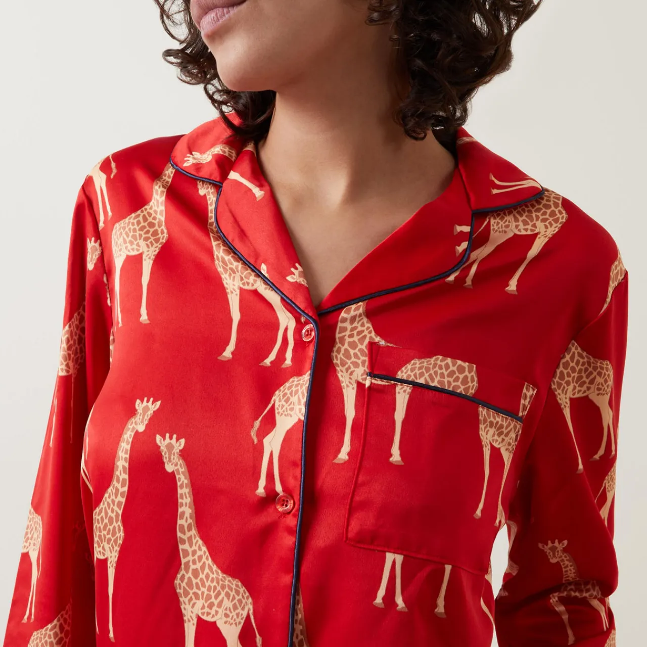 Discount Giraffe Satin Pyjama Set Women Sleepwear