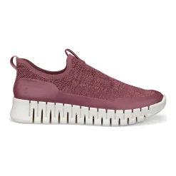 Hot Gruuv Slip-On Trainers Women Trainers