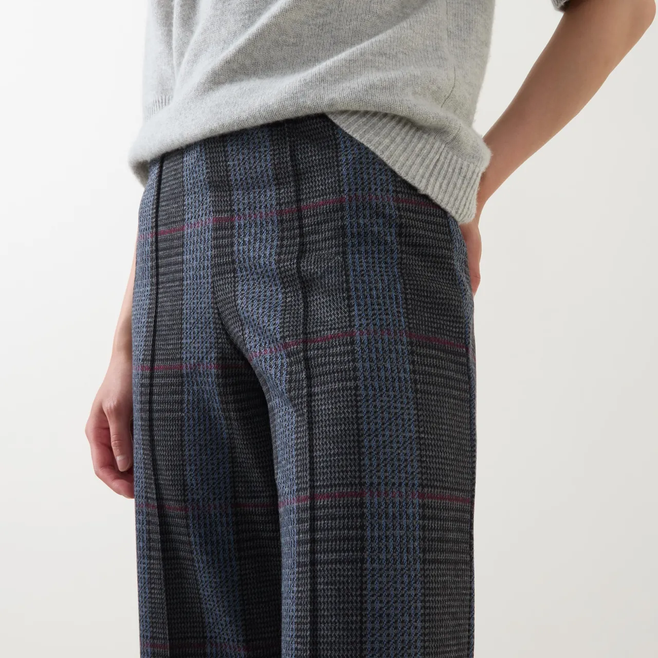 New Ilisan Check Print Cropped Trousers Women Trousers & Shorts