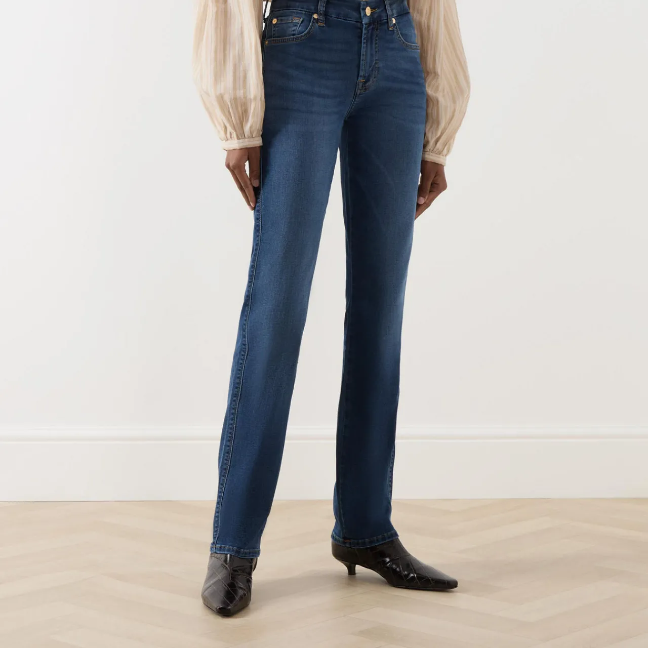 Discount Kimmie B(air) Mid-Rise Straight Leg Jeans Women Denim