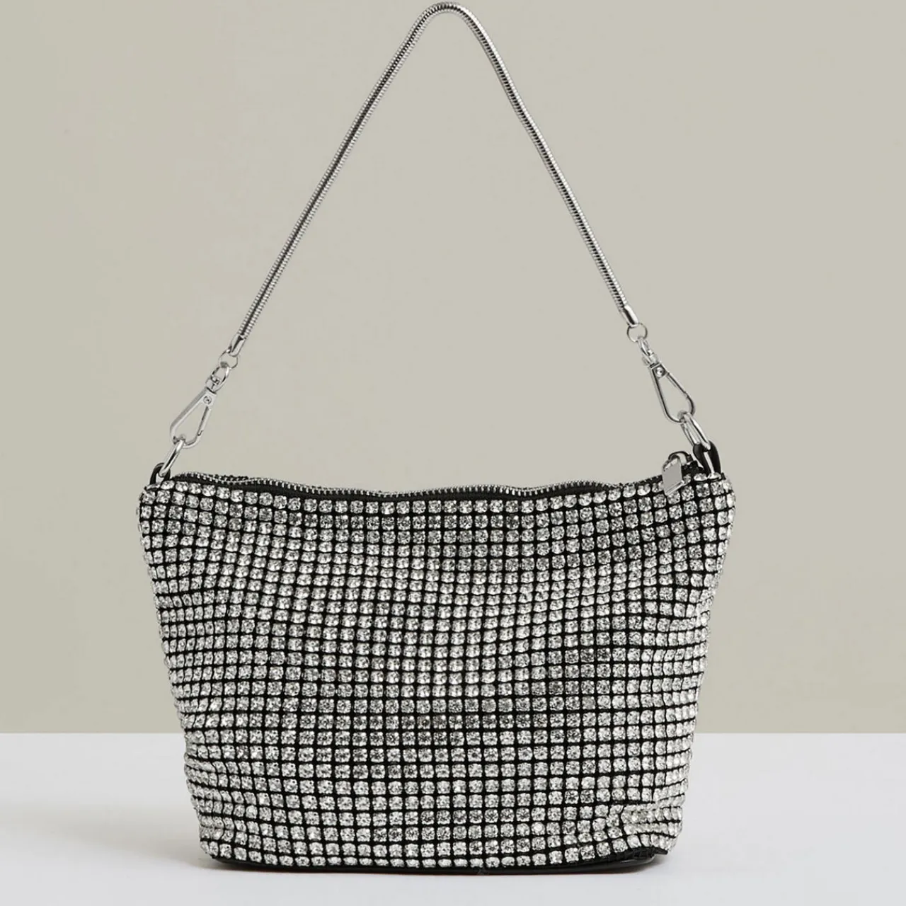 Discount Leah Crystal-Embellished Pouch Bag Women Shoulder Bags