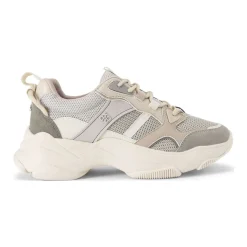 New Lila Trek Trainers Women Trainers