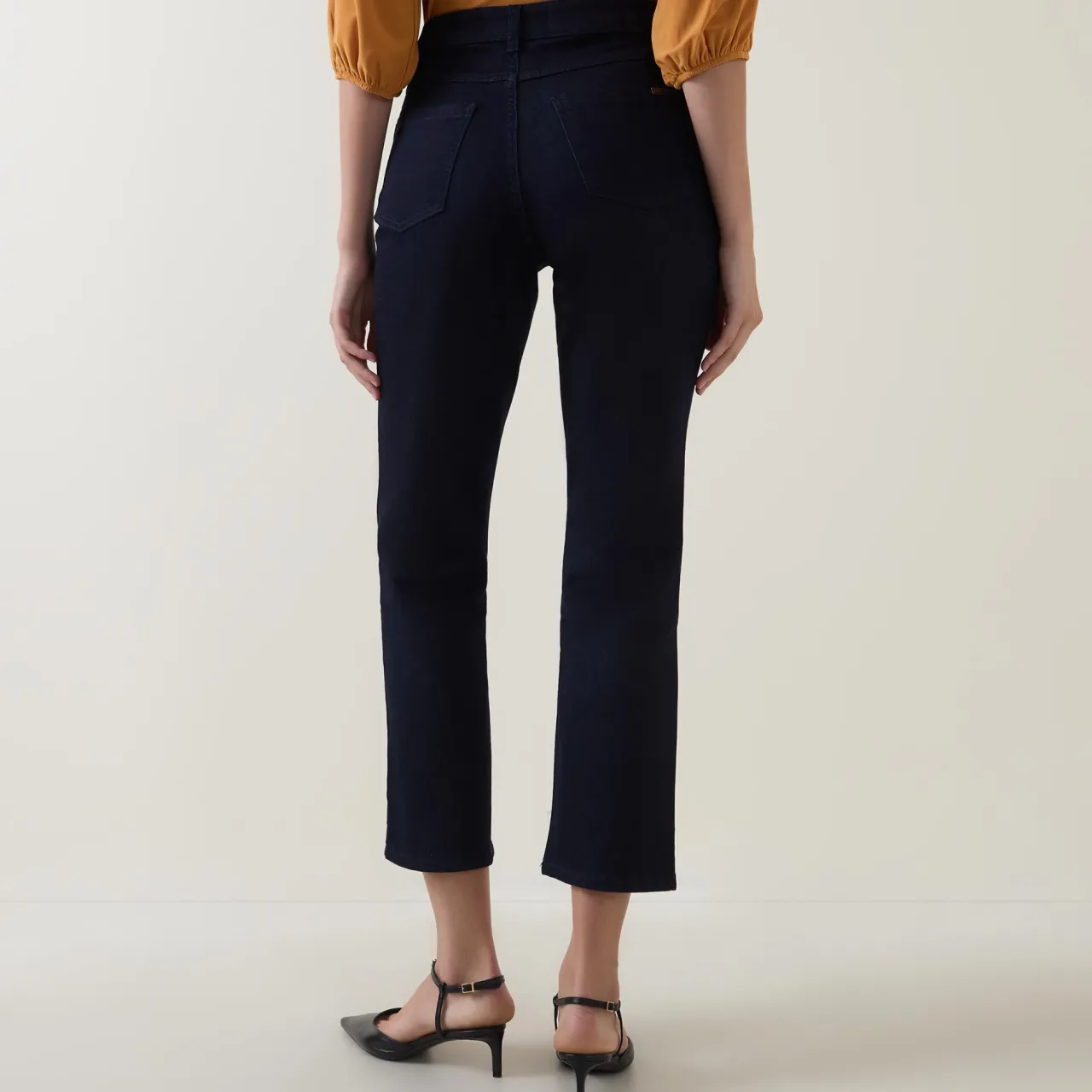 Hot Margot Cropped Straight Leg Jeans Women Denim
