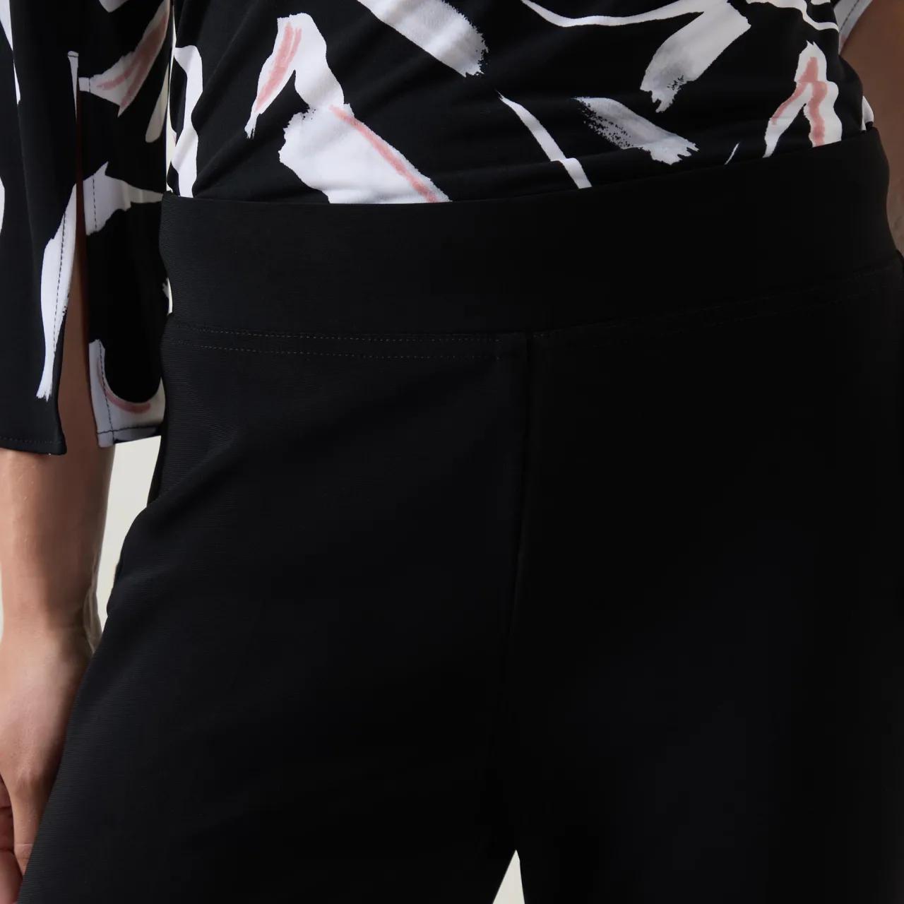 Mid-Rise Straight-Leg Trousers Women Trousers & Shorts