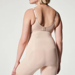 Hot OnCore Firm Control High-Waisted Mid-Thigh Shorts Women Shapewear