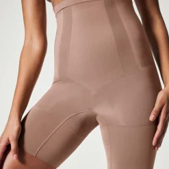 Hot OnCore Firm Control High-Waisted Mid-Thigh Shorts Women Shapewear