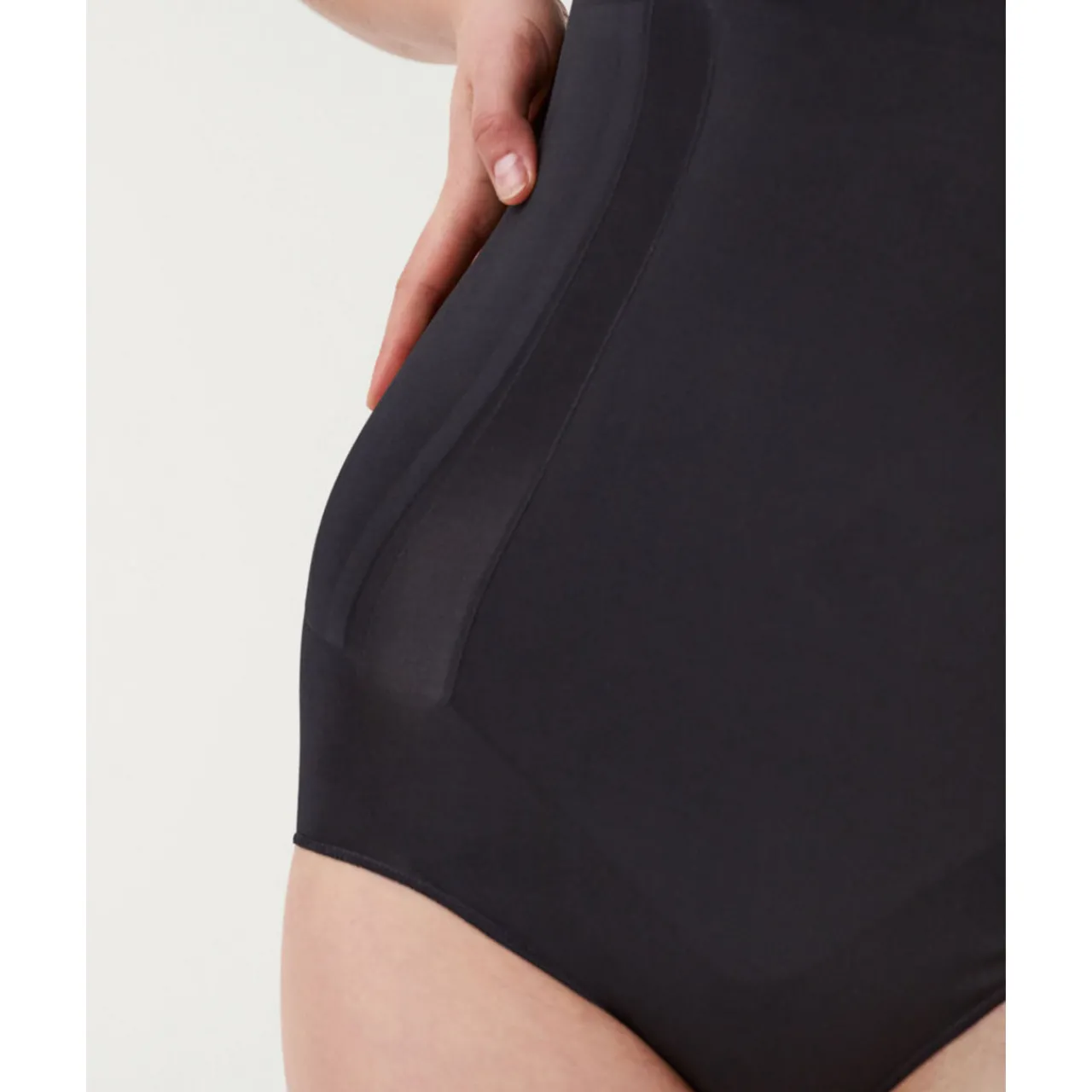 OnCore Firm Control Open-Bust Brief Bodysuit Women Shapewear