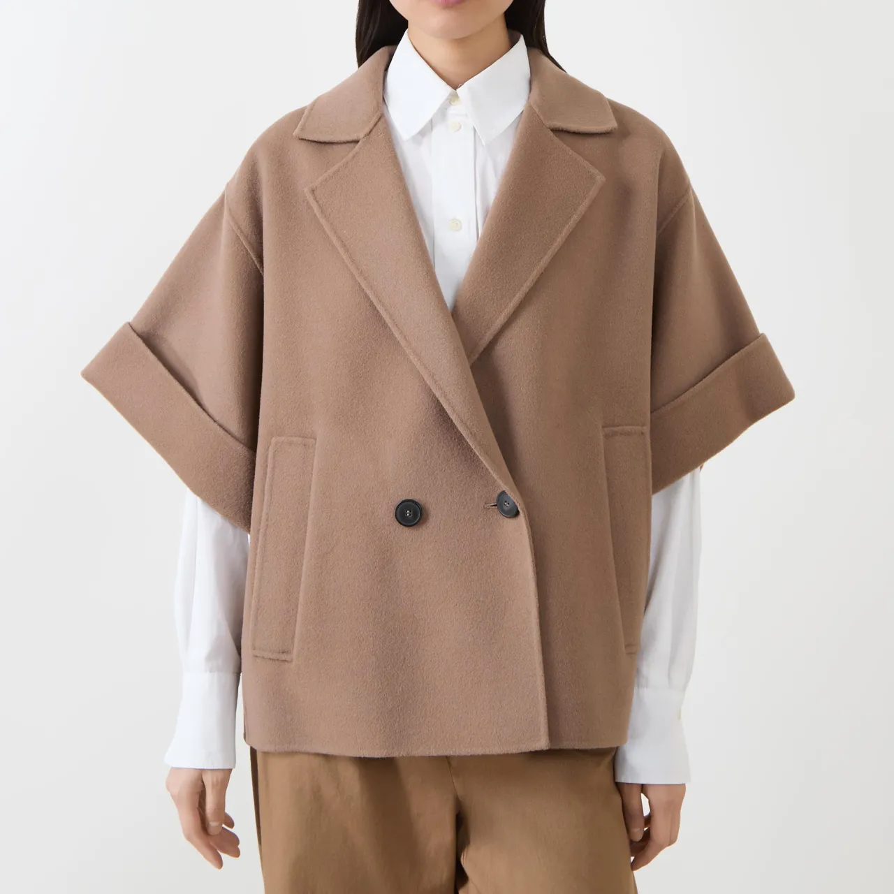 Hot Pera Double-Breasted Cropped Jacket Women Coats & Jackets