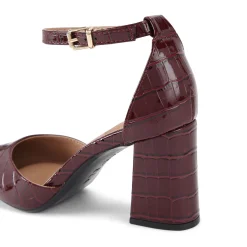 Hot Refined Croc Embossed Courts Women Heels