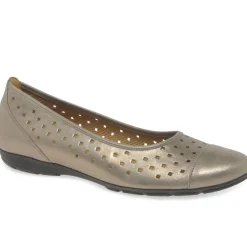 Clearance Ruffle Punched Detail Flats Women Flats