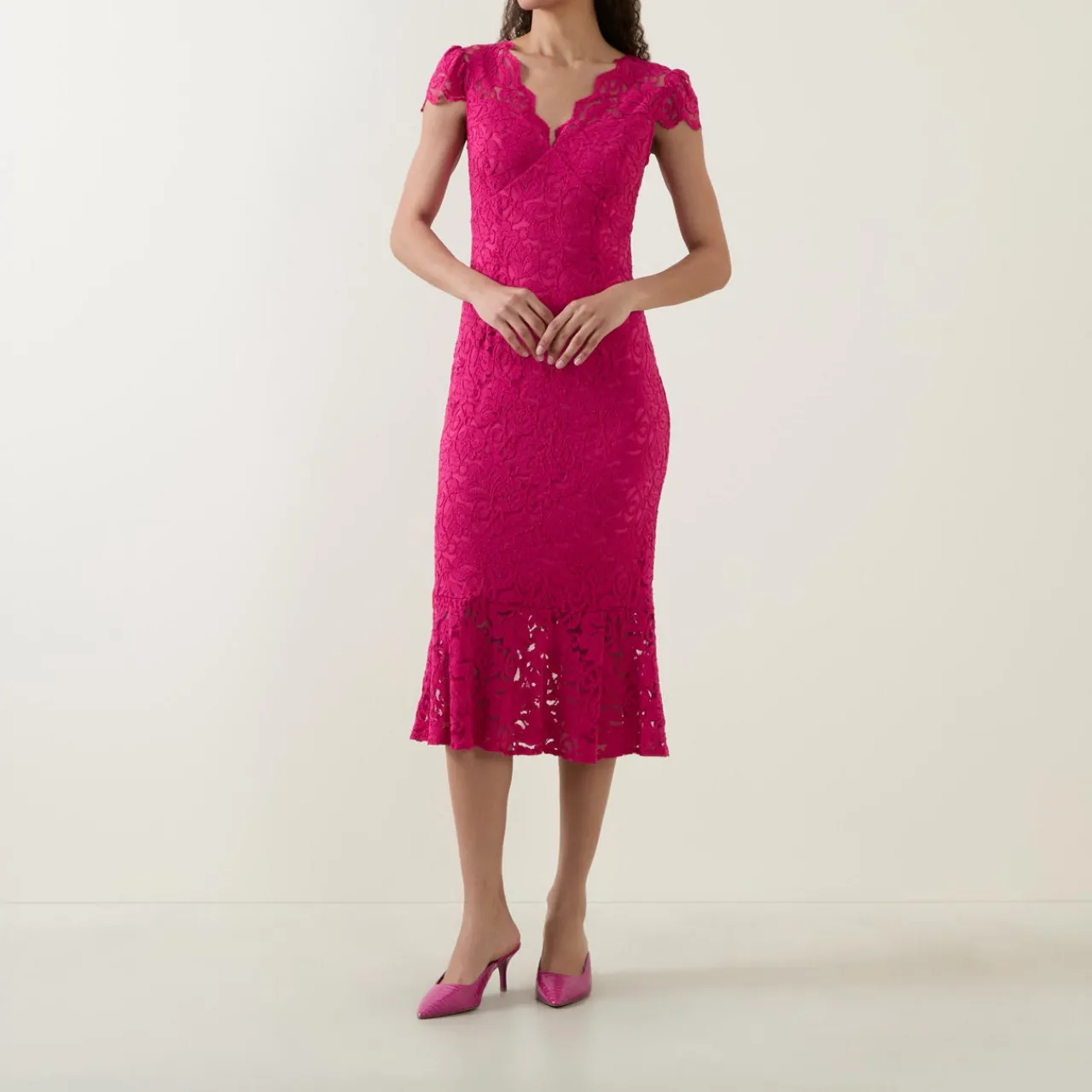 Outlet Scalloped Lace Dress Women Dresses