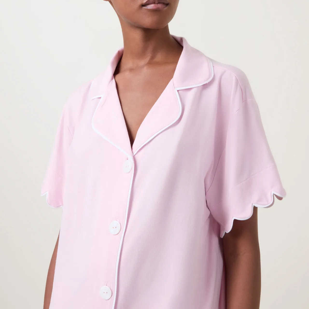 New Scalloped Pyjama Shirt & Shorts Set Women Sleepwear