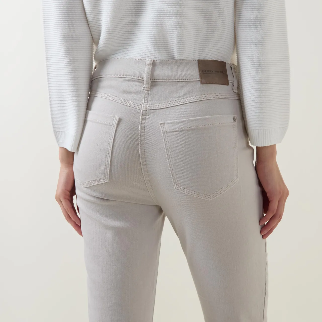 Sol Mid-Rise Slim Leg Jeans Women Denim