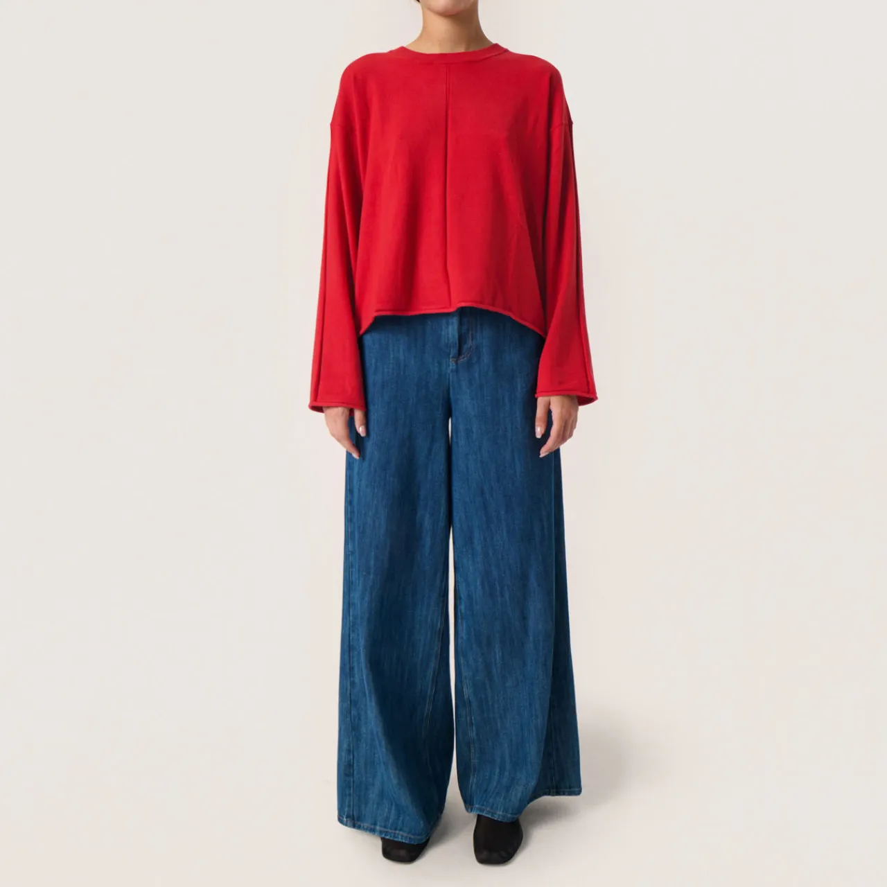 Spina Boxy Knitted Sweater Women Sweaters & Cardigans