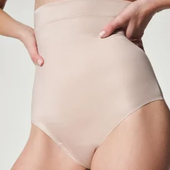 Outlet Suit Your Fancy Medium Control High-Waisted Thong Women Shapewear