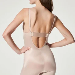 Clearance Suit Your Fancy Medium Control Plunge Low Back Mid-Thigh Bodysuit Women Shapewear