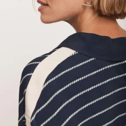 Online T-Bar Charm Hoop Earrings Women Earrings