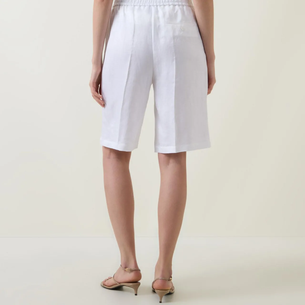 New Telini Pleated Shorts Women Trousers & Shorts