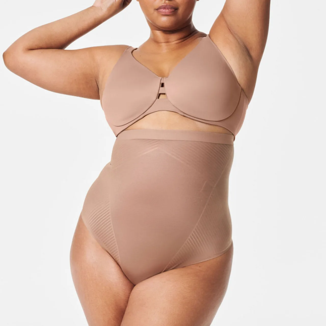 Online Thinstincts® 2.0 Medium Control High Waisted Thong Women Shapewear