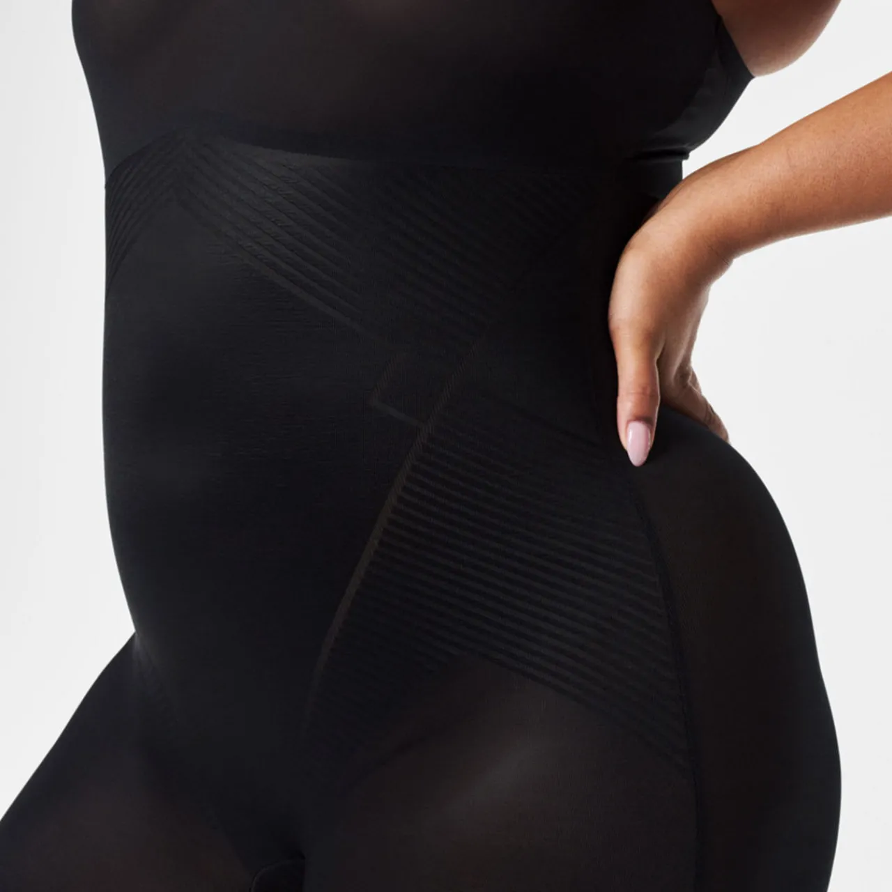 Clearance Thinstincts® 2.0 Medium Control Mid-Thigh Bodysuit Women Shapewear