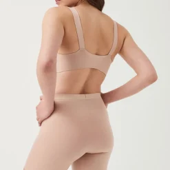 Discount Thinstincts® 2.0 Medium Control Girlshorts Women Shapewear