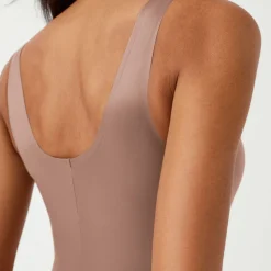 New Thinstincts® 2.0 Medium Control Tank Brief Bodysuit Women Shapewear