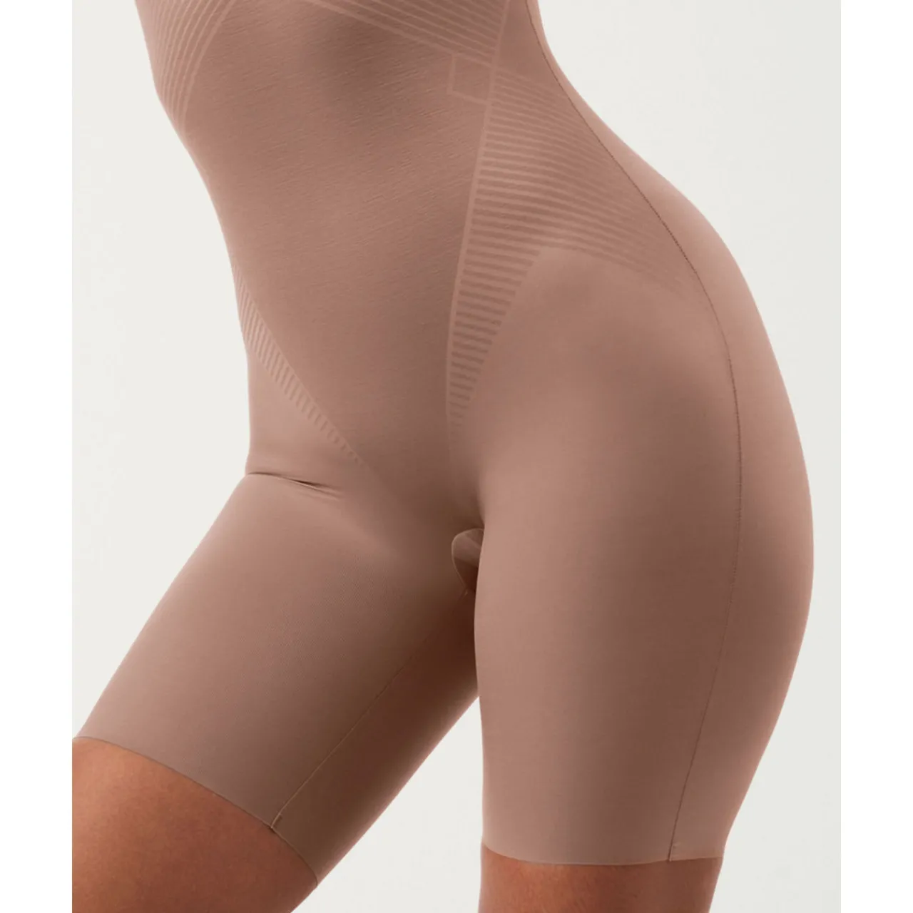 Thinstincts® 2.0 Open-Bust Mid-Thigh Bodysuit Women Shapewear