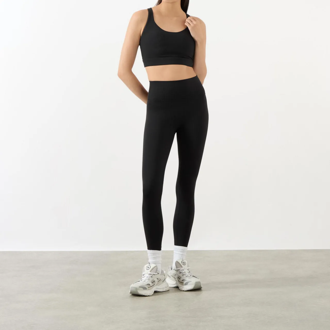 Best Ultimate Cross Back Sports Bra Women Activewear