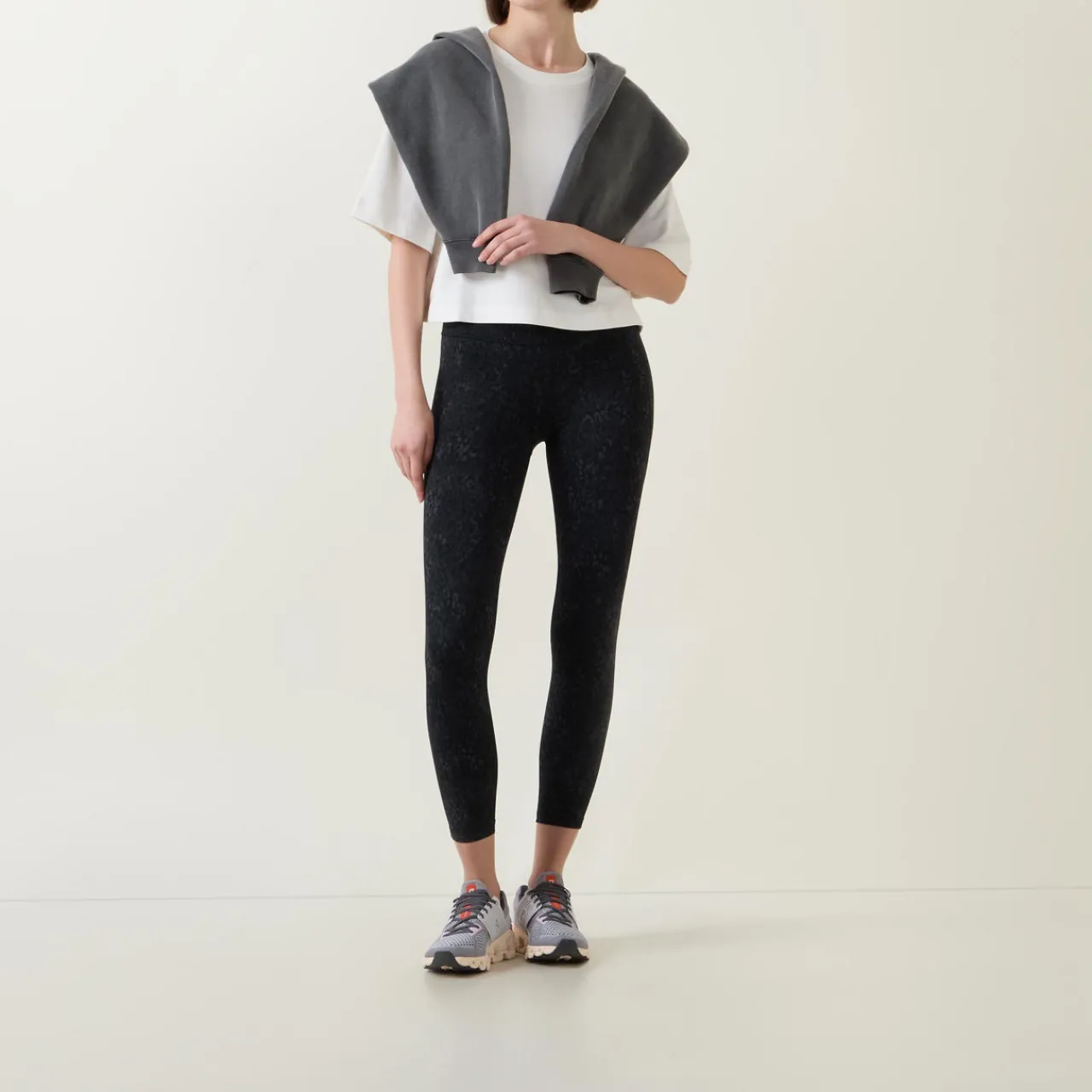 New Ultimate Studio 7-8 Leggings Women Activewear