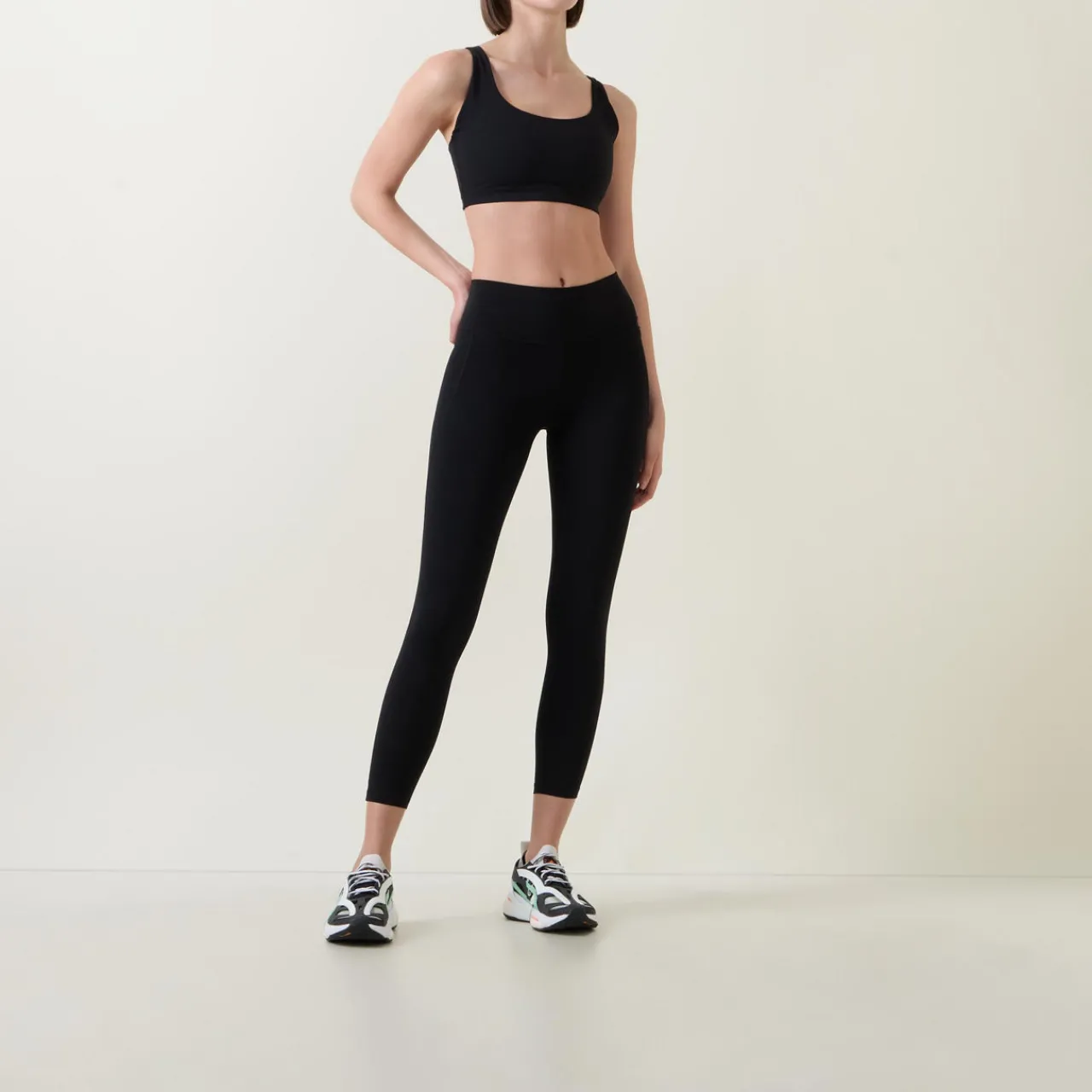 New Ultimate Studio 7-8 Leggings Women Activewear
