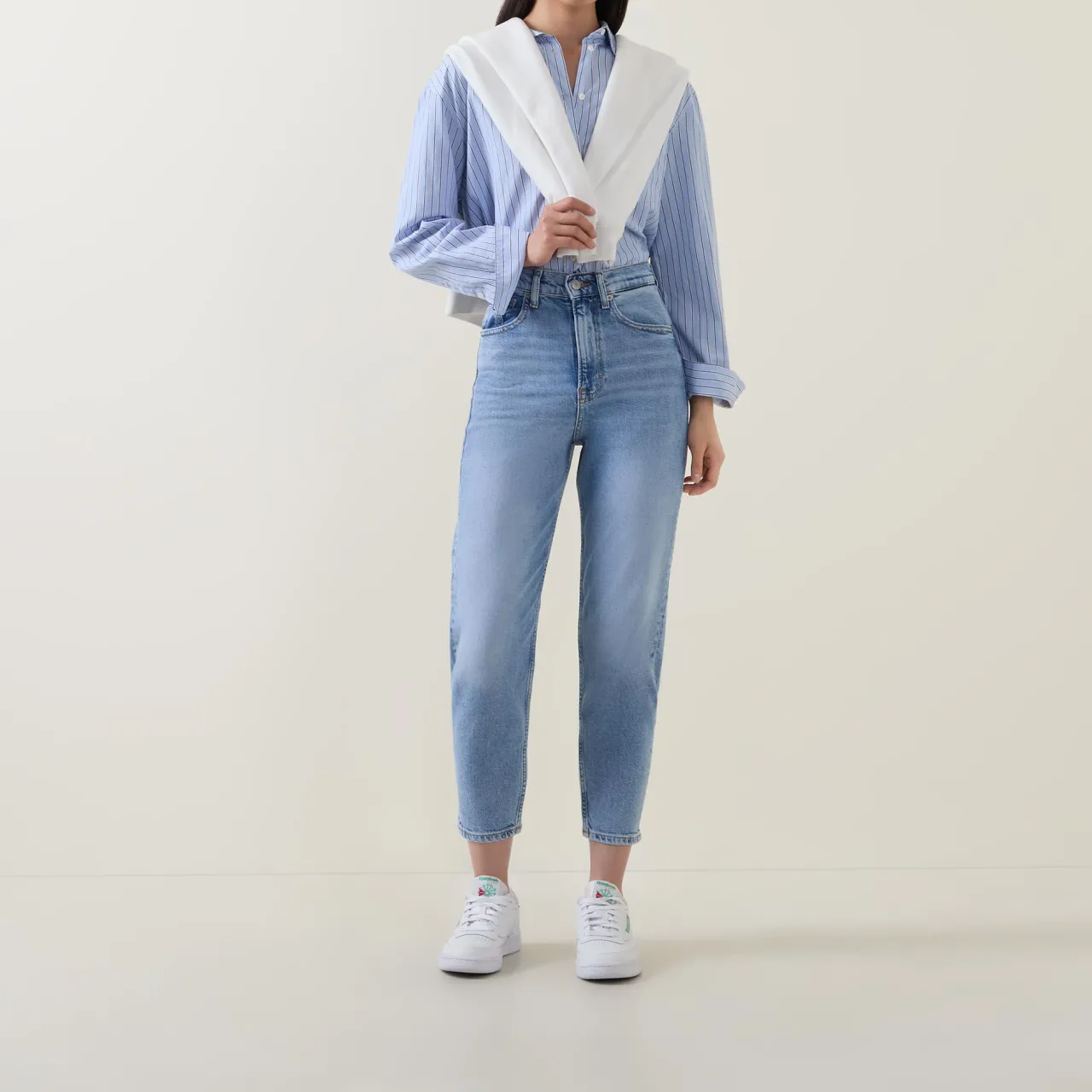 Ultra High-Rise Tapered Mom Jeans Women Denim