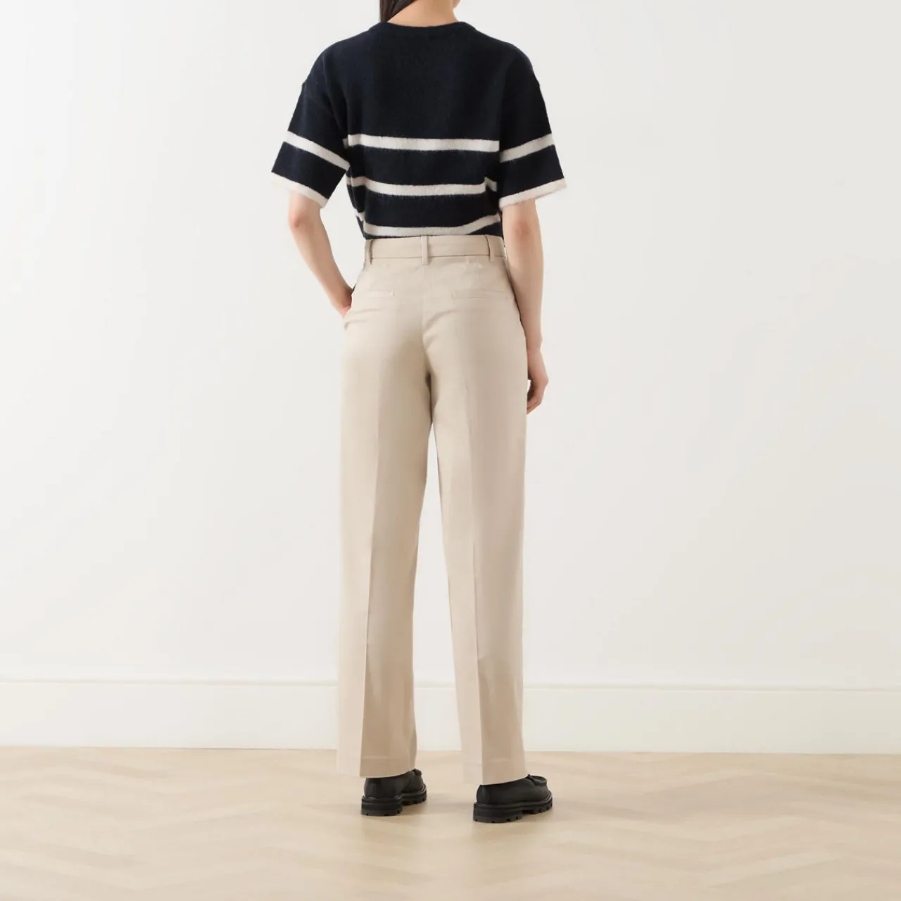 Vera Rita Mid-Rise Wide Leg Trousers Women Trousers & Shorts