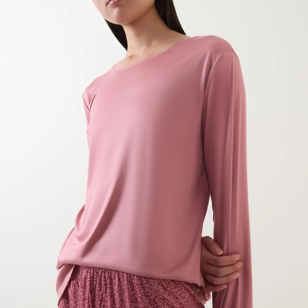 Discount Vines Printed Pyjamas Women Sleepwear