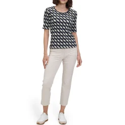 Hot Wave Graphic T-Shirt Women Tops