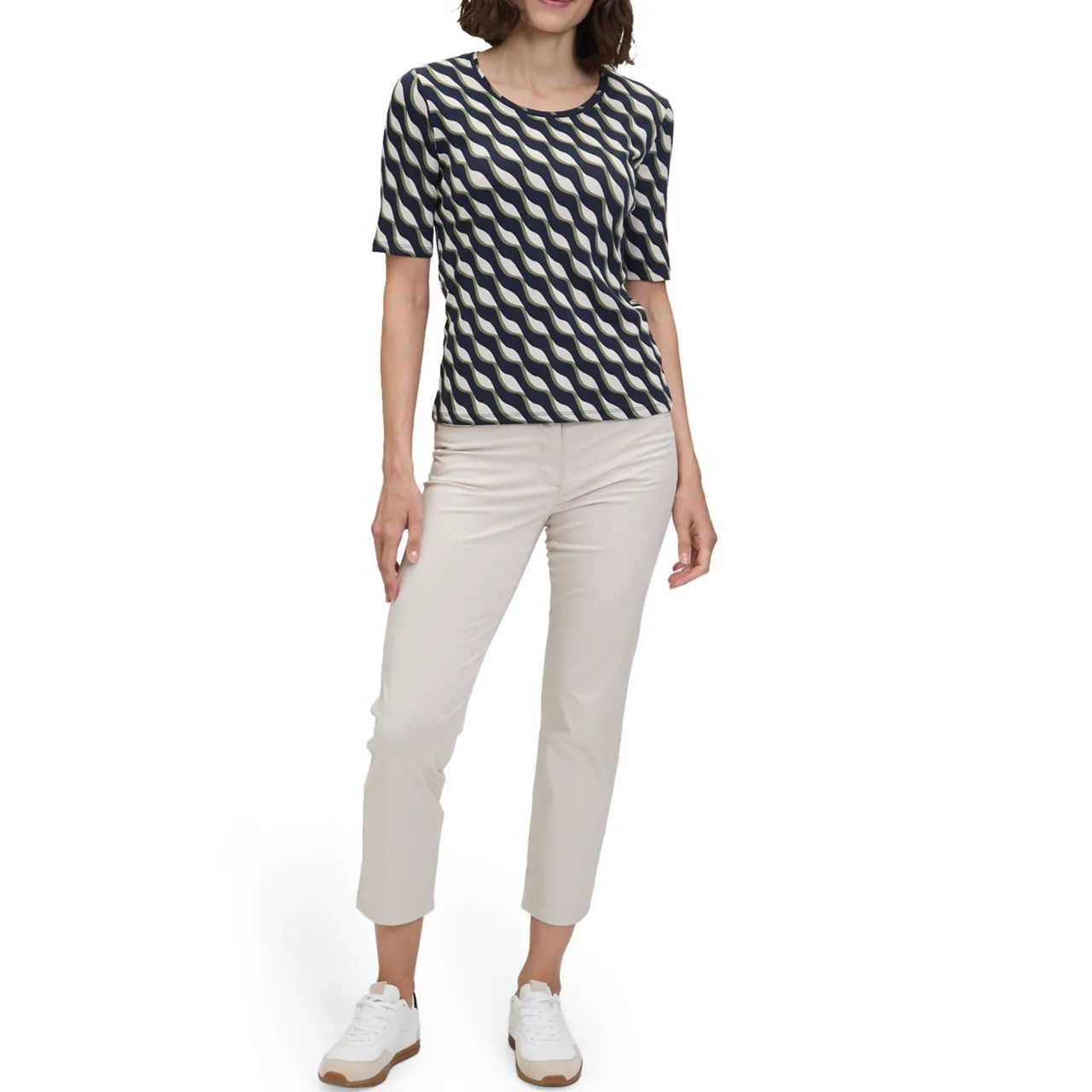 Hot Wave Graphic T-Shirt Women Tops